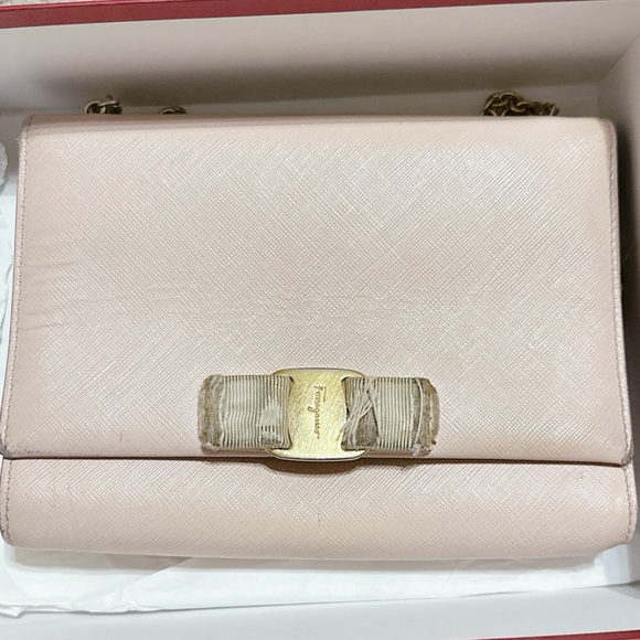 Salvatore Ferragamo Crossbody bag - Picture 1 of 7